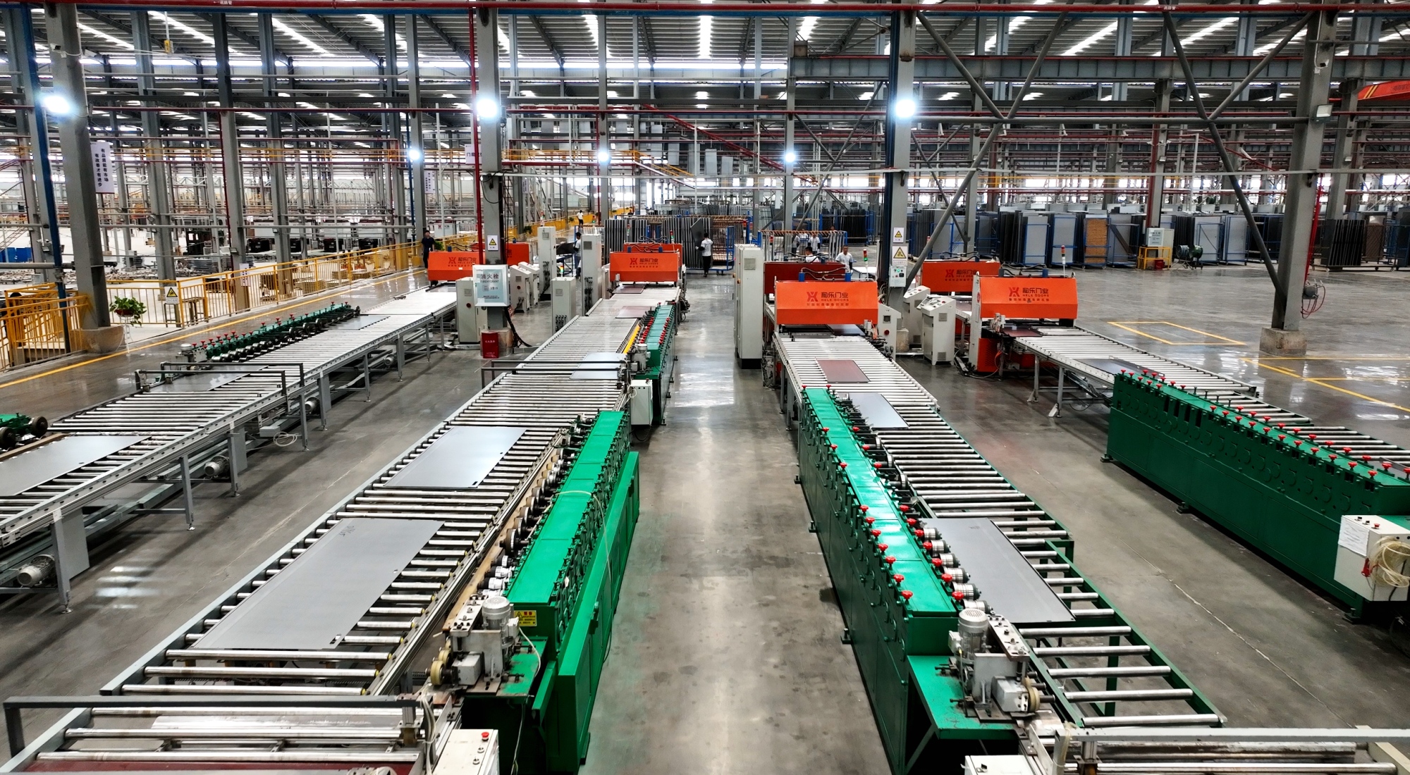 Эффективная планировка, централизованное управление: путь к масштабируемым операциям для окон и дверей Hele